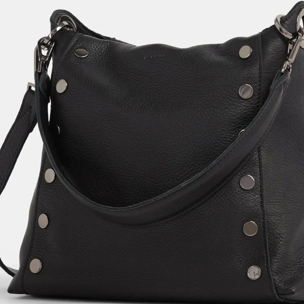 NWT Hammitt large Bryant Black with Gunmetal rivets Shoulder Bag - Picture 6 of 16
